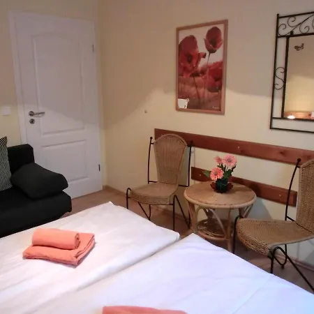 Apartment Ferienwohnung G6 *